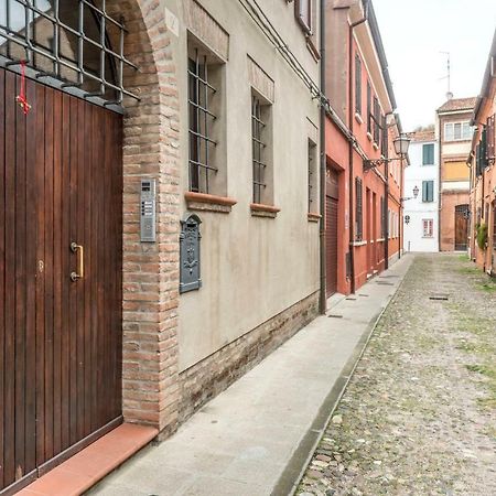 Апартаменты Piccola Casa Antica Феррара Экстерьер фото